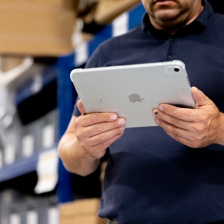 Tablets, Smartphones und Notebooks im professionellen Einsatz.